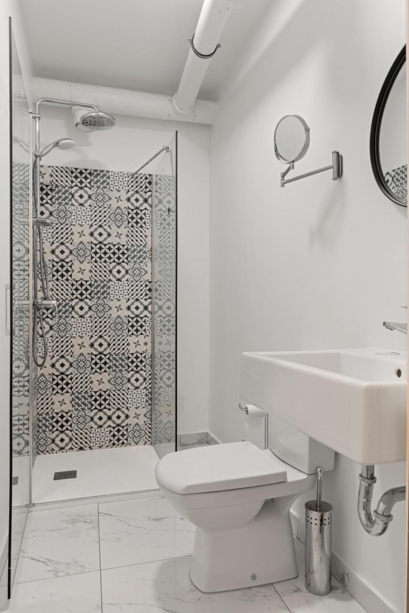 Nest Boutique Hostel Бухарест Экстерьер фото